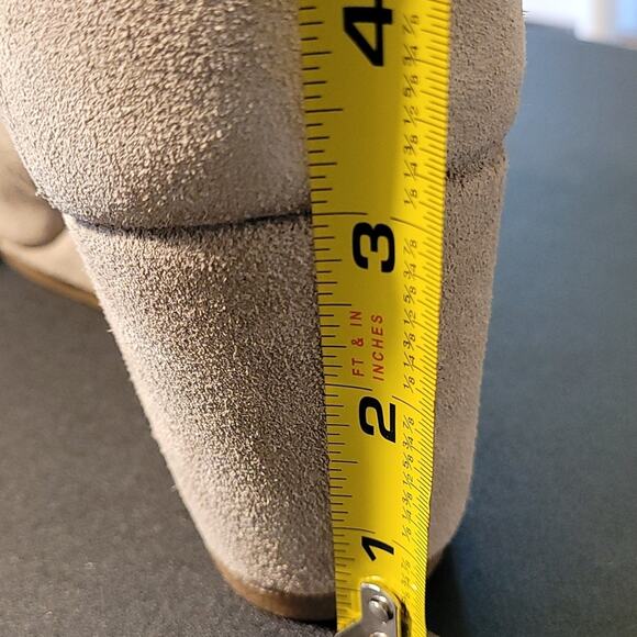 TOMS Kala Lace-Up Wedge Booties Women’s Size 11 Tan Suede Desert Comfort Style - Picture 11 of 11